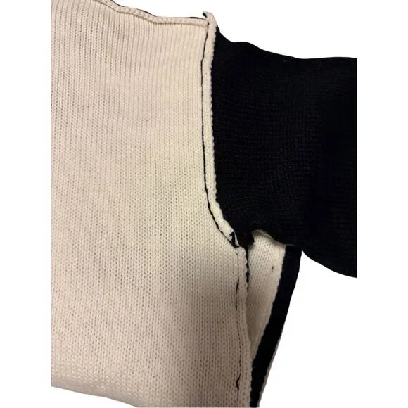 Dressed in Lala size small (oversized) yin yang gang knit sweater - EUC - Picture 9 of 11